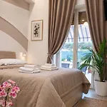 Terrazza Garibaldi 4* Naples
