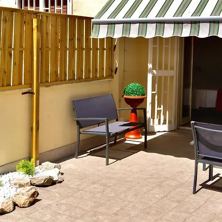 Terrazza Garibaldi Panzió Nápoly