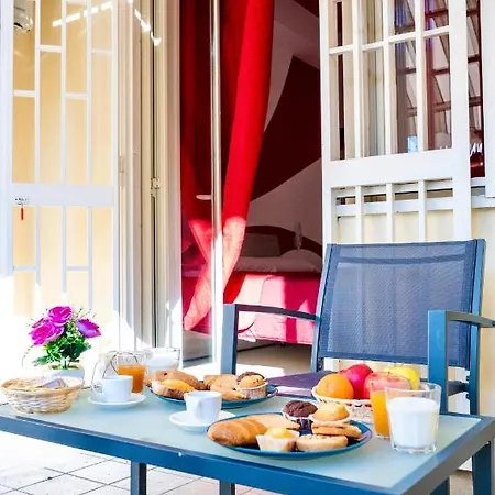 Terrazza Garibaldi Bed & Breakfast 4*