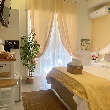 Terrazza Garibaldi Bed & Breakfast 4*