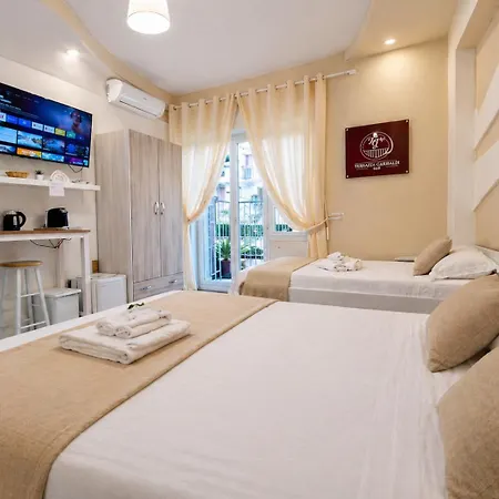 Terrazza Garibaldi Oda ve Kahvaltı 4*