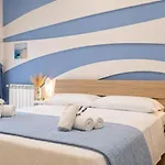 Terrazza Garibaldi 4* نابولي